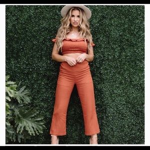 Kittenish Kelly rust linen pants... brand new!!